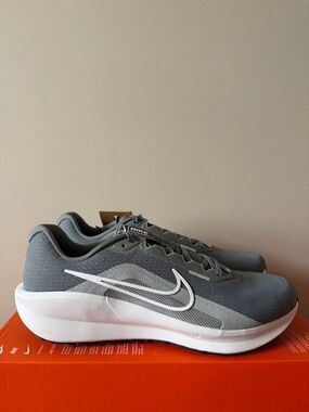 Nike Downshifter 13 Cool Grey FD6454-010 Men’s Size 14